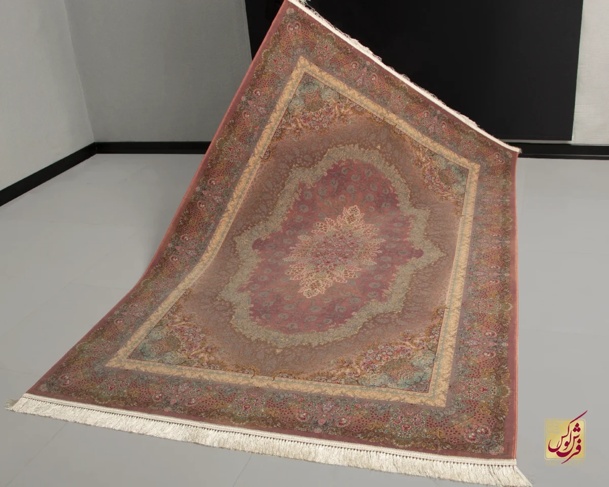 فرش ابریشم ماشینی 701145 گلبهی