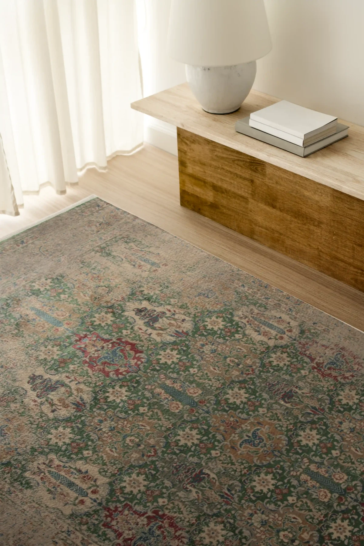 فرش وینتیج HR 186 نسکافه‌ای سبز