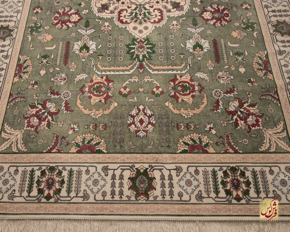 فرش ابریشم ماشینی 743106 سبز کرم