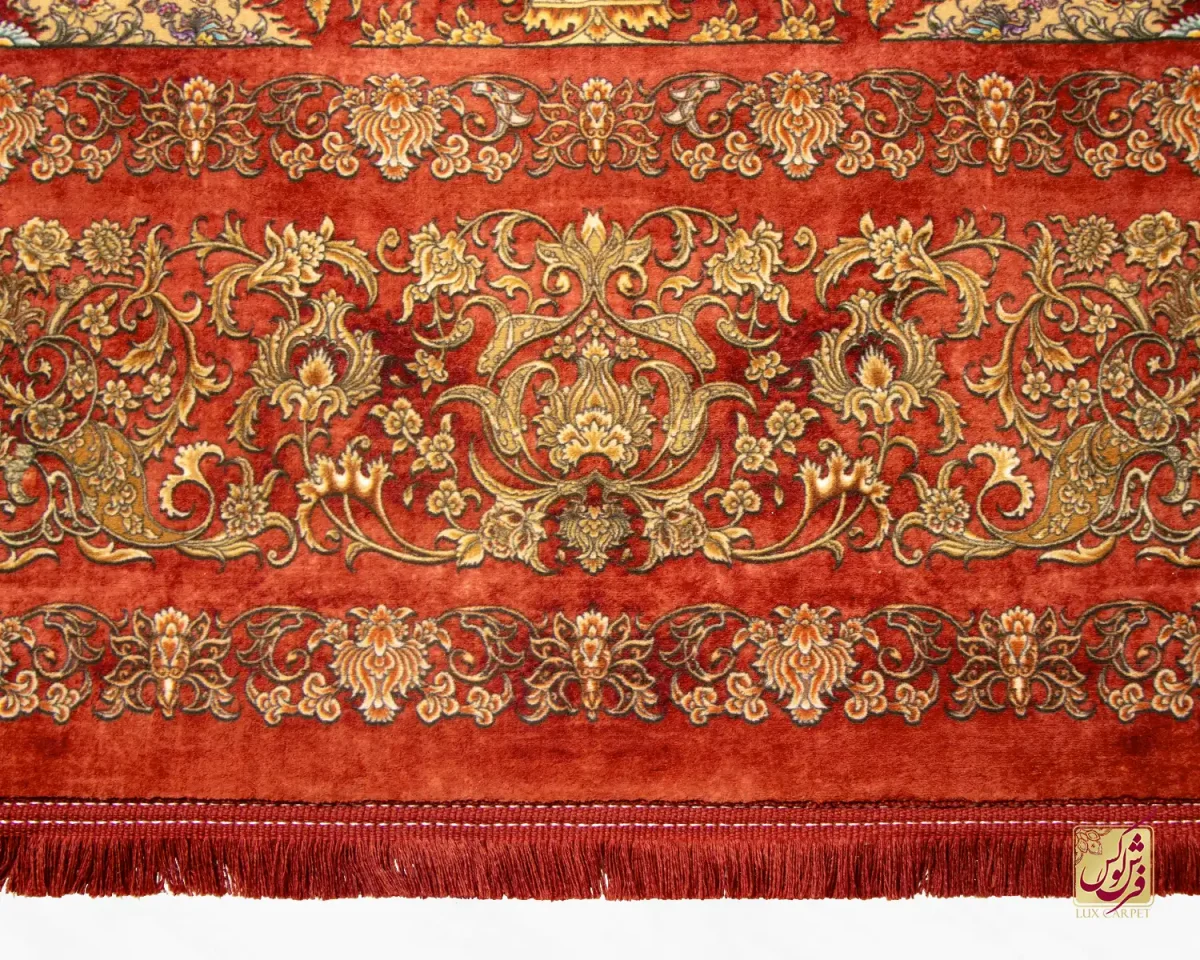 فرش ابریشم ماشینی 201826 قرمز لاکی