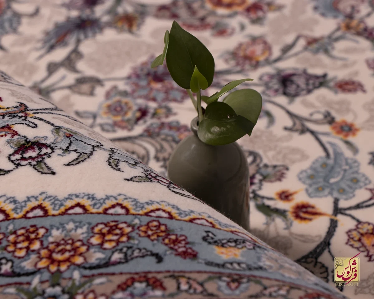 فرش ابریشم ماشینی ۱۲۴۸ کرم