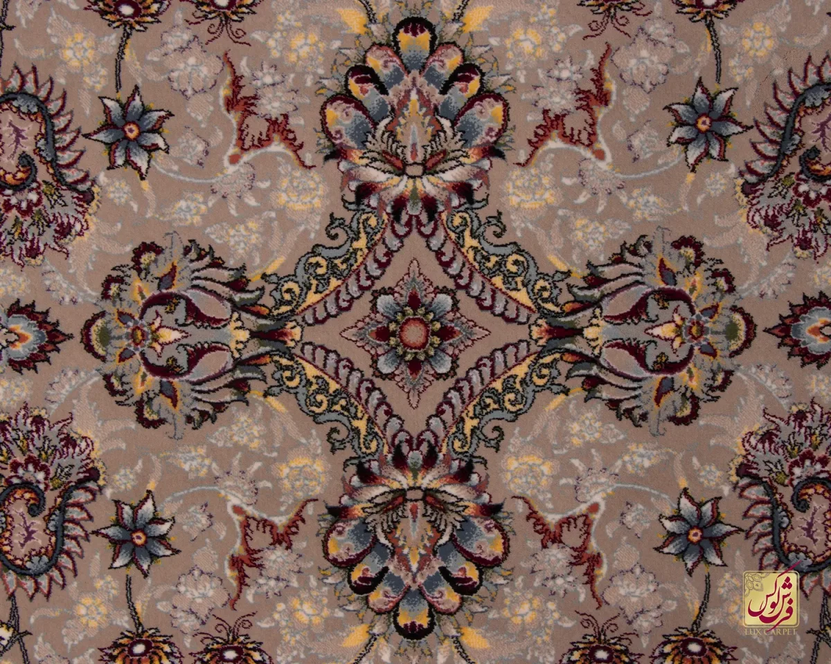 فرش ابریشم ماشینی ۱۲۱۱ شکلاتی کرم نسکافه ای