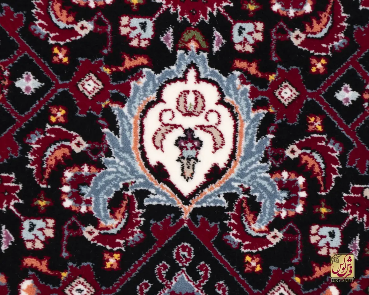 فرش ابریشم ماشینی ۱۲۳۰ سرمه ای